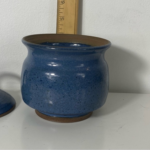 HANDMADE Wheel Thrown Pottery Jar with Lid Blue with White Design - Picture 13 of 13